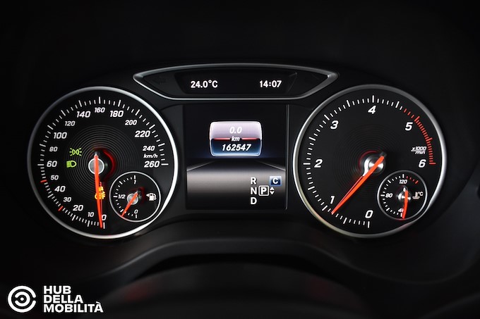 MERCEDES-BENZ A 160 d Automatic Executive